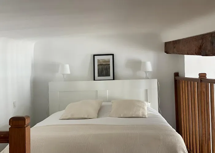 L Authentique - Un Voyage En Provence